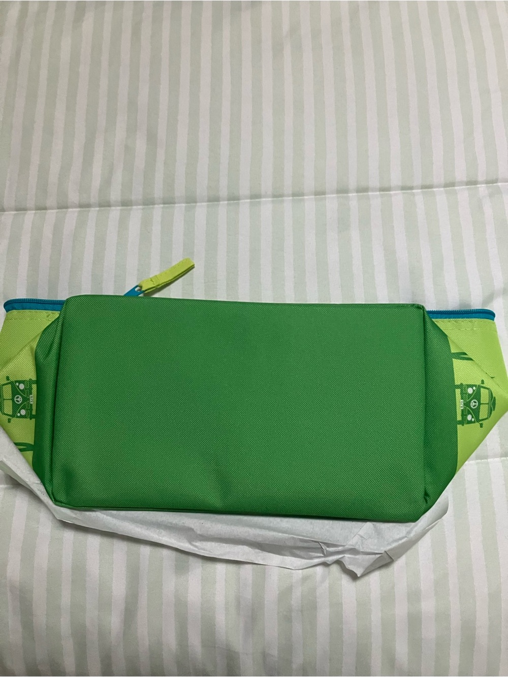 Trader Joe's Lime Green Mini Insulated Bag - Picture 4 of 4